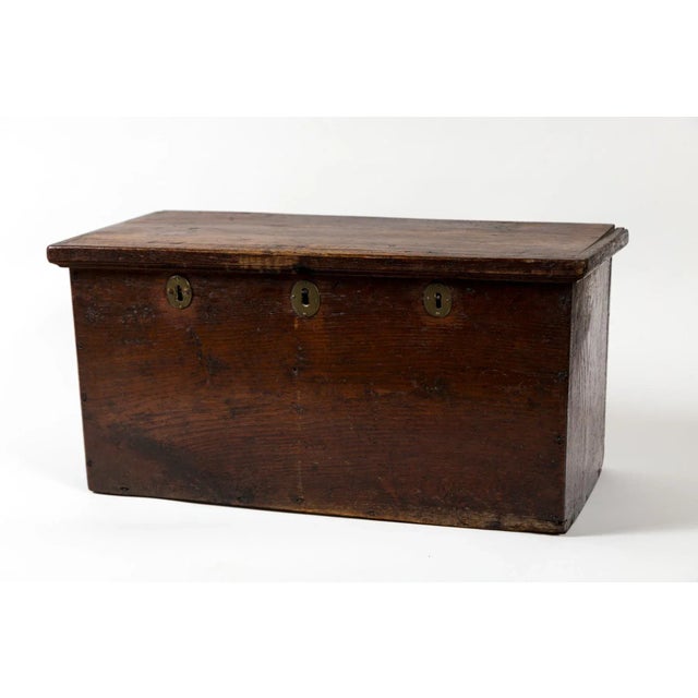 European Walnut Storage Chest, Early 19th Century For Sale - Image 4 of 11
