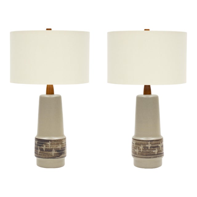 Pair of Vintage Mid Century M144 Table Lamps by Jane and Gordon Martz For Sale