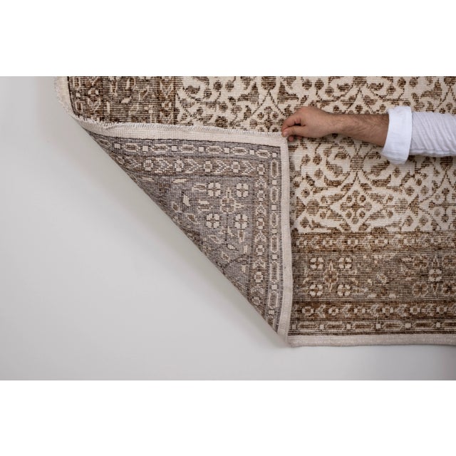 Vintage Floral Oversize Turkish Oushak Rug- 6'9'' X 9'12'' For Sale - Image 10 of 12