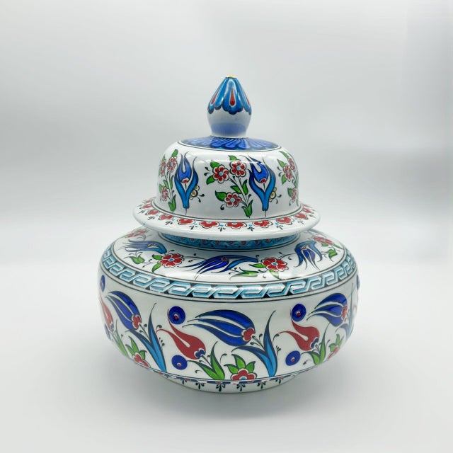 2020s Handmade Ceramic Classic Iznik Jar with Lid Red Tulip and Meander Border For Sale - Image 5 of 8
