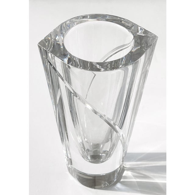 Vintage 1990s Marin Swirl Orrefors Heavy 3 LBS Crystal Vase by Jan Johansson For Sale In Houston - Image 6 of 8