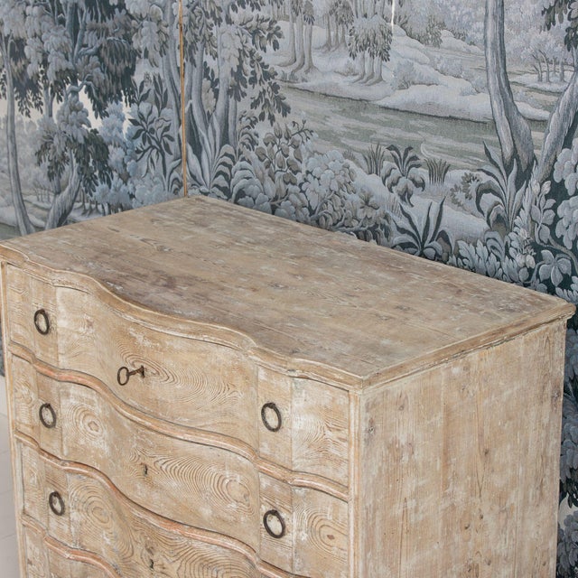 Almond Early 19th C. Danish Baroque Arbalète Shaped Commode in Original Patina For Sale - Image 8 of 18