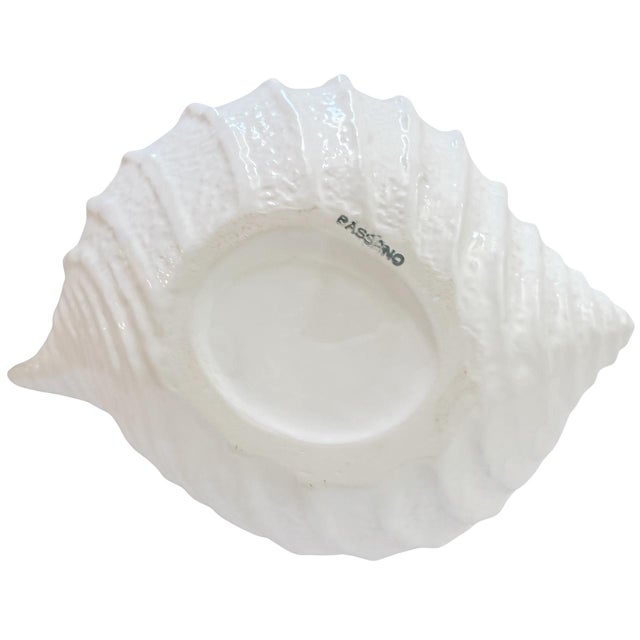 Italian Bassano White Ceramic Conch Shell Bowl – Decorative Planter or Serving Dish For Sale In San Diego - Image 6 of 7