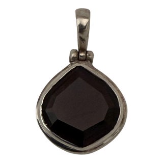 925 Sterling Silver Purple Teardrop Gemstone Pendant With JGD Signature of Jewelry Artisan Janice Girardi For Sale
