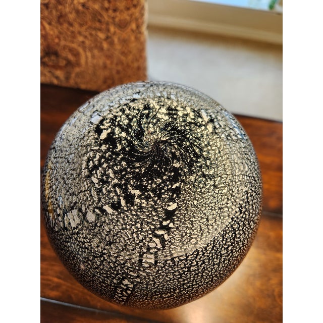 Glass ​Vintage Murano Archimede Seguso "Polvere D'Argento" Amethyst & Silver Dust Glass Vase For Sale - Image 7 of 7