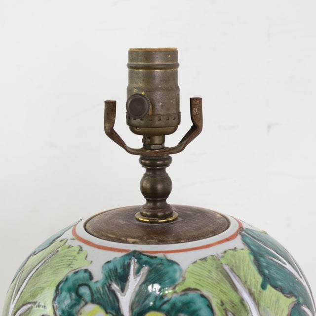 Antique Chinese Famille Rose Bok Choy Porcelain Table Lamp With Cabbage Leaf and Butterfly Motif For Sale In New York - Image 6 of 16