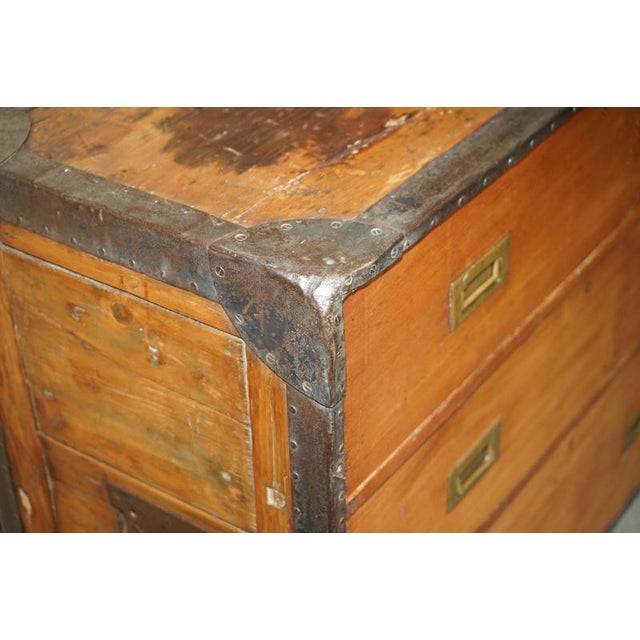 Late 19th Century Campaign Oak Zinc Bound Chest of Drawers by Army & Navy C.S.L Makers, 1890 For Sale - Image 5 of 18