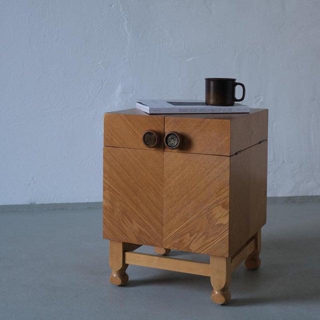 Mid-Century Oak Bar Cabinet Side Table For Sale - Image 13 of 14