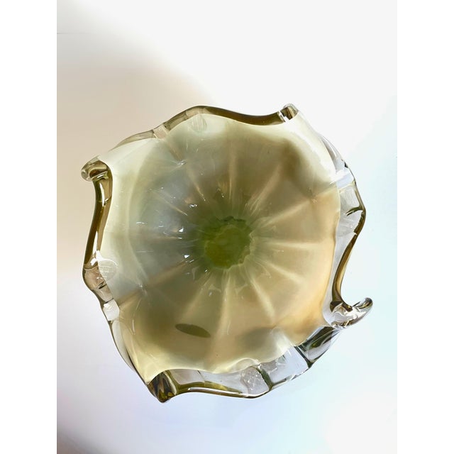 Mid-Century Modern Vintage White Cristal Murano Glass Bowl – Champagne Pearled Italian Art Glass For Sale - Image 3 of 5