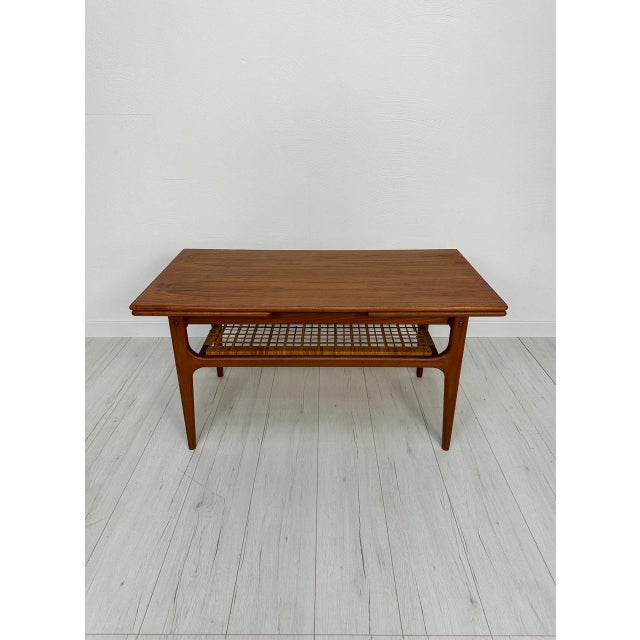 1960s Vintage Mid-Century Danish Extendable Teak Coffee Table by Trioh Møbler, 1960s For Sale - Image 5 of 13