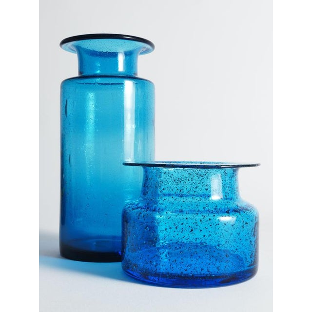 Cobalt Blue Bubble Glass Vases by Erik Höglund for Boda, 1960, Set of 2 For Sale - Image 11 of 18