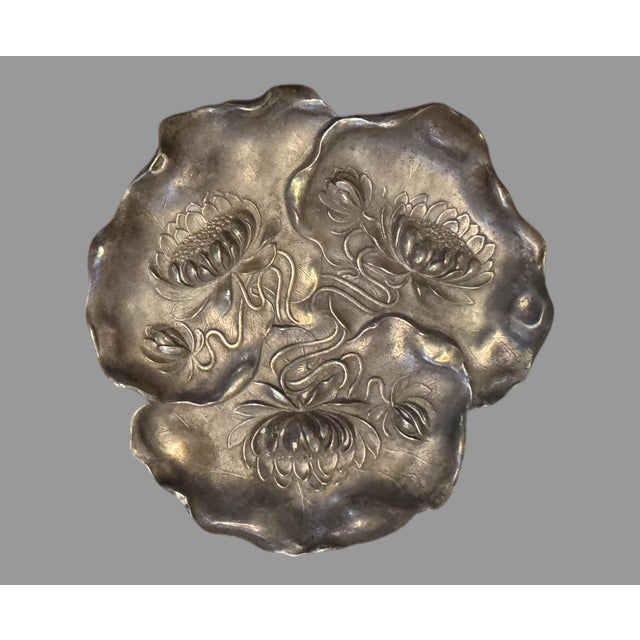 Art Nouveau Antique Victorian Art Nouveau Embossed Sterling Silver Lotus Leaf Dish For Sale - Image 3 of 5