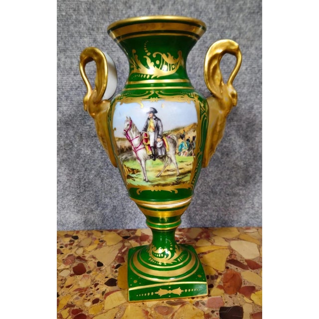 Gold Napoleon I Decorative Vase in Green and Gold Porcelain For Sale - Image 8 of 8