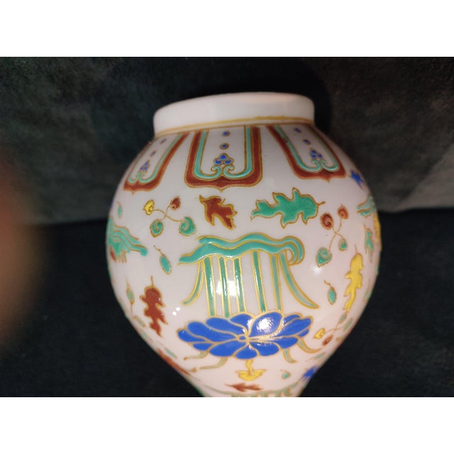 White Chinese Ceramic Vase,Chenghua Marked Gold Drawing Famille Verte Porcelain Vase Hand Painted Lotus Flowers and Fishes Pattern For Sale - Image 8 of 11