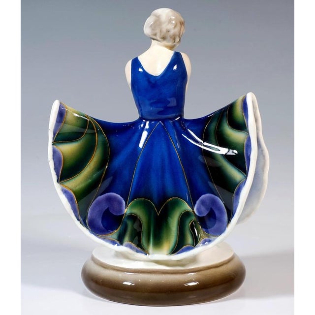 Sitting Dancer in Butterfly Dress attributed to Josef Lorenzl for Goldscheider Vienna, 1926 For Sale - Image 3 of 7
