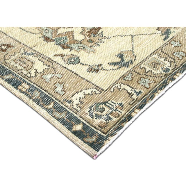 Traditional 1960s Turkish Oushak Rug For Sale - Image 3 of 7