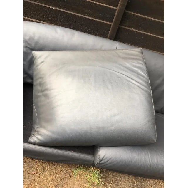 Blue-Grey Leather Sofa from Saporiti Italia, 1980s For Sale - Image 10 of 12