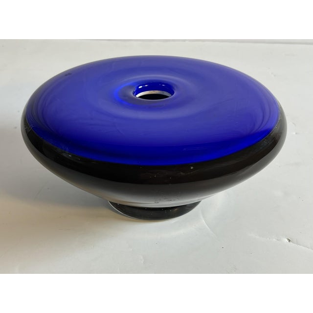 Post Mid Century Modern Handblown Murano Style "Donut" Cobalt Blue and Black Glass Vase For Sale - Image 4 of 9