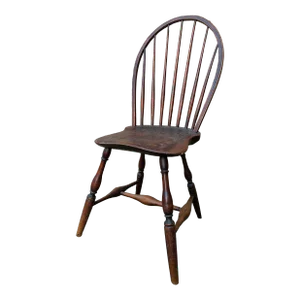 Antique Hand Carved American Windsor Bow-Back Chair, Circa 1790