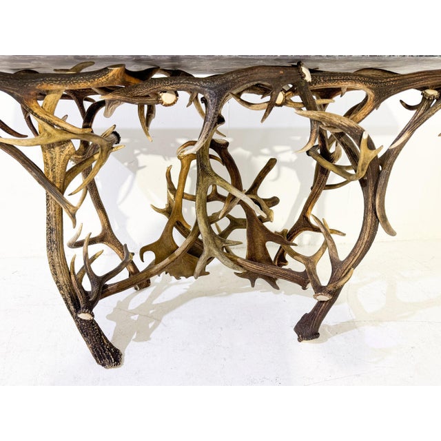 Mid-Century Modern Console Table, in Very Good conditions.