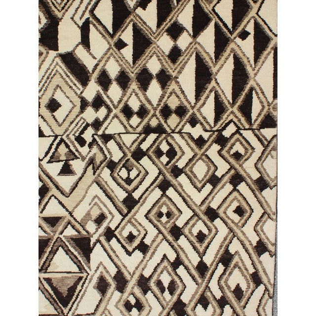 Tribal Tribal Moroccan Rug With Abstract Geometric Design in Brown, Butter & Cream For Sale - Image 3 of 7