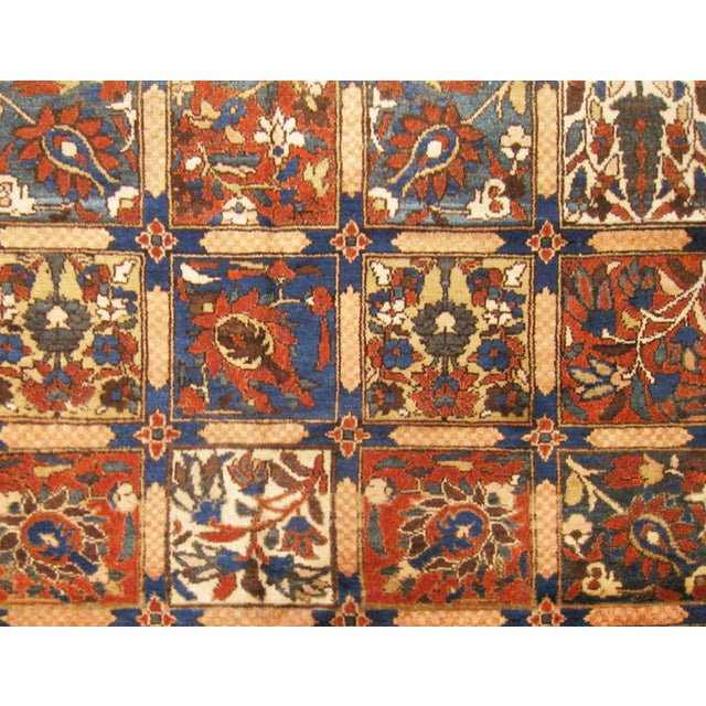 Vintage Persian Decorative Oriental Baktiari Rug in Room Size For Sale - Image 4 of 5