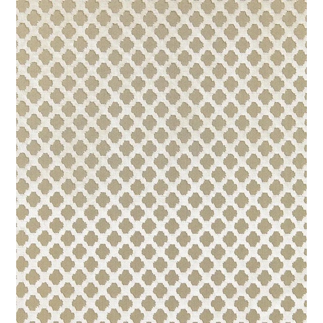 Sample - The House of Scalamandré Pomfret Fabric, Alabaster For Sale