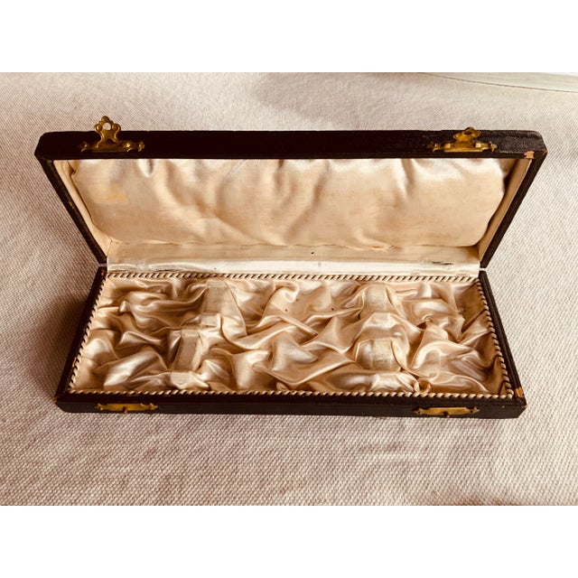 1900 - 1909 French Belle Époque Fish Serving Knives in Original Box, c.1900 - Parisian Flea Market Find For Sale - Image 5 of 12