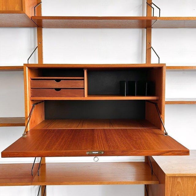 Mid-Century Modern Danish Royal Wall Unit by Poul Cadovius, 1950s For Sale - Image 10 of 13
