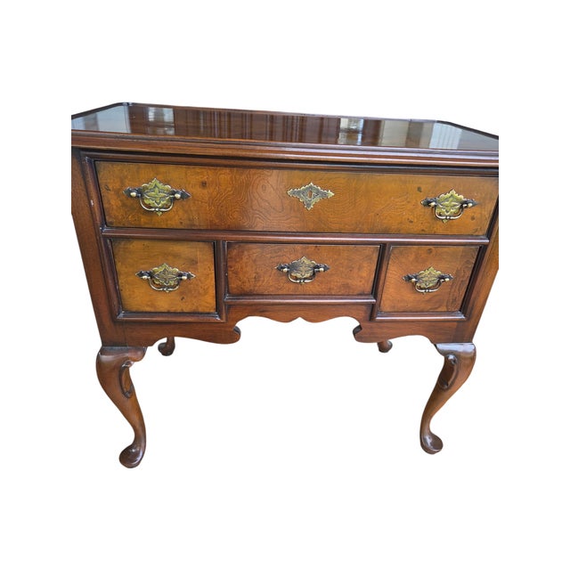 Wood Vintage Hekman Queen Anne Walnut Burl Lowboy Dresser Chest Console Entry Table For Sale - Image 7 of 17