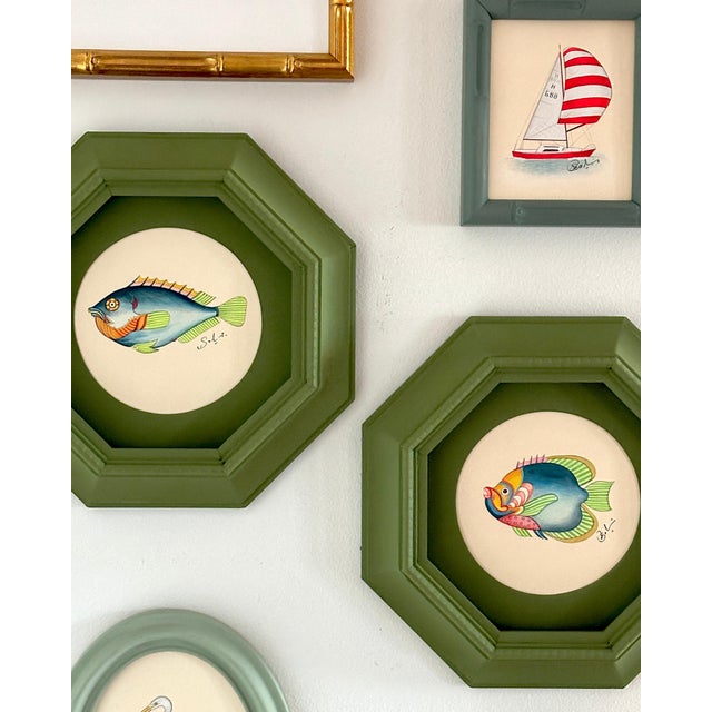 Realism Original Hand-Painted Blue Fish Painting in a Hand-Painted Frame For Sale - Image 3 of 4