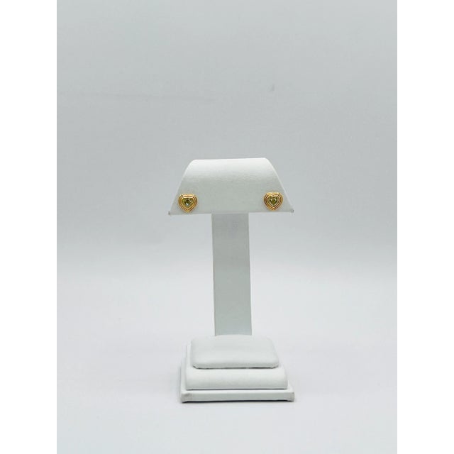 2020s Yellow Diamond Heart Stud Earrings Double Bezel With Ridges in 18k Yellow Gold, A Pair For Sale - Image 5 of 6