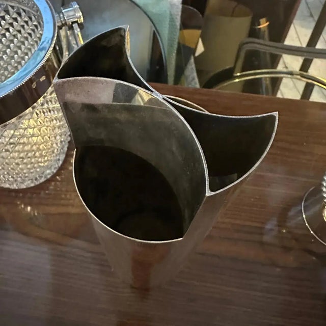Contemporary 1970s Sabattini Style Minimalist Silver Plated Italian Vase For Sale - Image 3 of 13