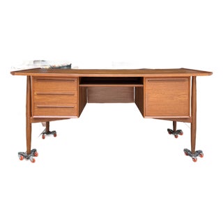 1960s Restored Arne Vodder Teak Executive Desk by Hp Hansen, Mid Century Modern For Sale