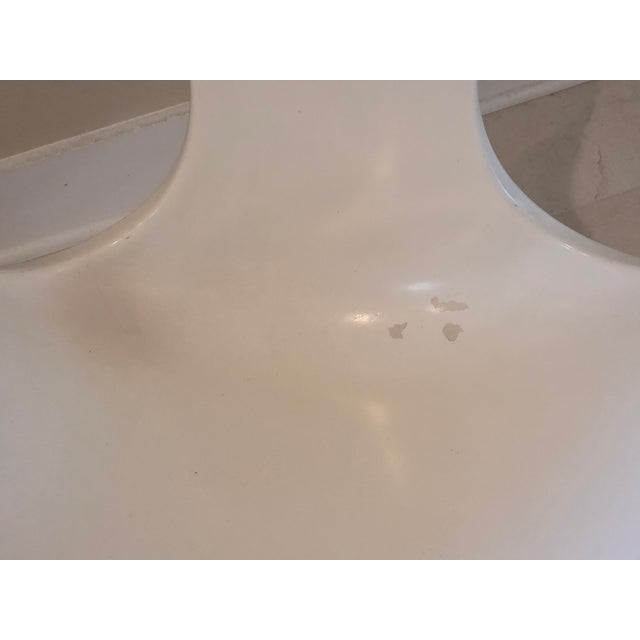 White Midcentury White Tulip Chair Attributed to Erwin & Estelle Laverne For Sale - Image 8 of 8