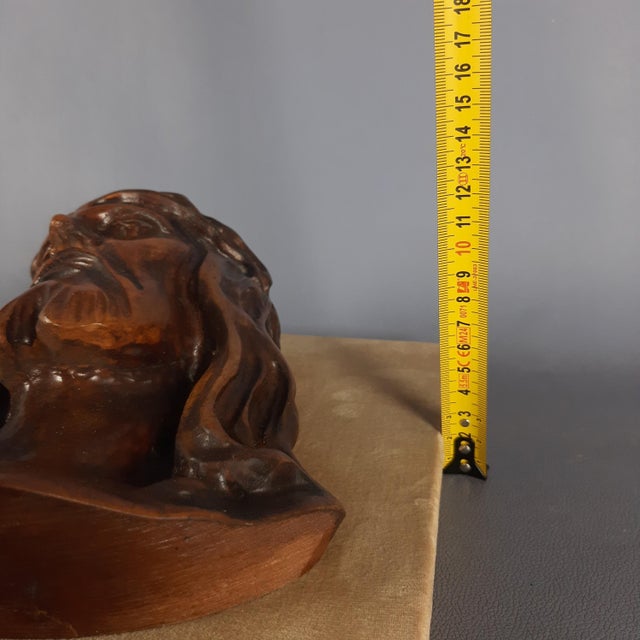 Vintage Italian Carved Wooden High Relief of Christ, 20th Century For Sale - Image 13 of 14
