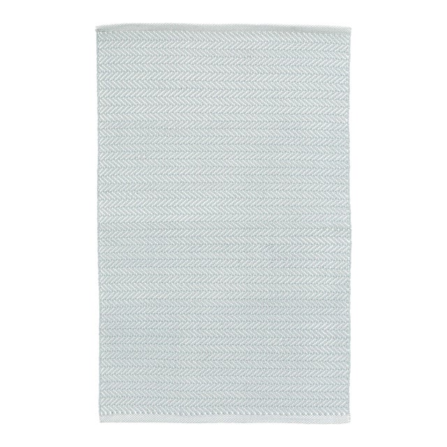 Dash & Albert by Annie Selke Herringbone Light Blue/Ivory Indoor/Outdoor Rug, 8' 6" x 11' 6" For Sale