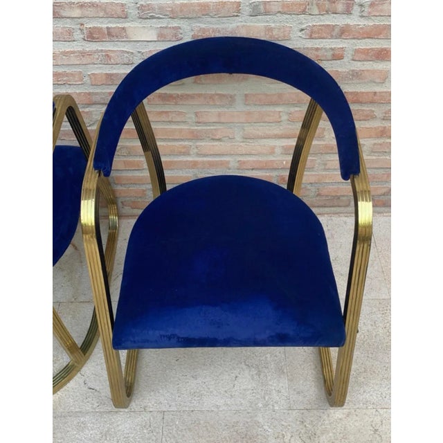 Set of Mid-Century French Gold Brass Armchairs with Blue Velvet Upholstery, 1940s For Sale - Image 4 of 12