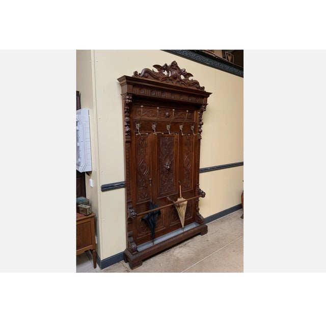 Antique Neo-Renaissance Walnut Wardrobe, 1880 For Sale - Image 3 of 11