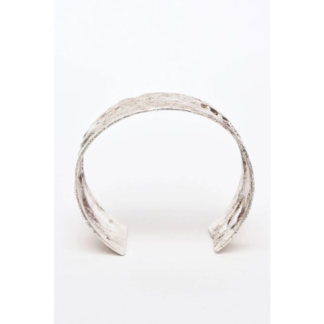 Vintage Italian Sterling Silver Cut Out Cuff Bracelet Signed 80's For Sale In Miami - Image 6 of 10