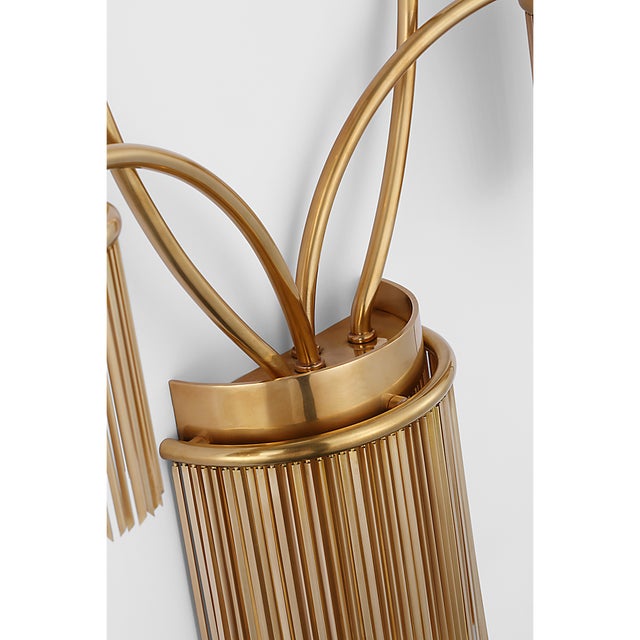 Traditional Fisher Weisman for Visual Comfort Signature Sutton 4-Light Sconce in Antique-Burnished Brass For Sale - Image 3 of 9
