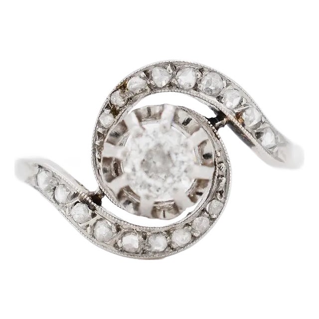 Swirl Ring in Platinum, 0.50 Carat Total Diamonds, Belle Époque, 1900, Size 8 For Sale