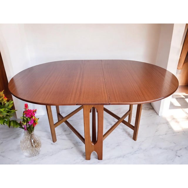 Mid-Century Modern Dining Table in Teak, 1970s For Sale - Image 6 of 18