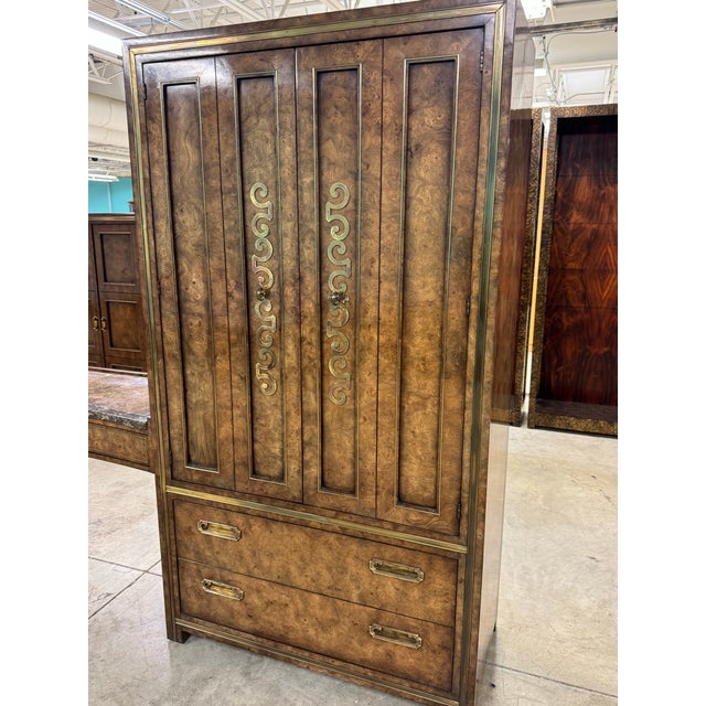 Mid-Century Modern 1970s Mastercraft Twin Wardrobes With Built in Vanity/Desk, a Set For Sale - Image 3 of 12