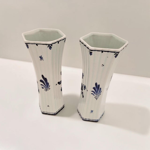 Blue Vintage Blue Hand-Painted Floral Vases from Delft, 1920s, Set of 2 For Sale - Image 8 of 18
