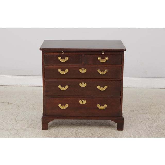 Traditional Pair Stickley Colonial Williamsburg Mahogany Bachelor Chests For Sale - Image 3 of 18