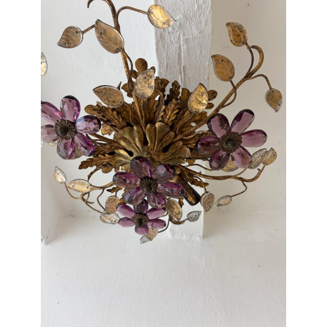 Housing 6 lights. Will be newly rewired free of charge with certified UL US sockets for the USA and appropriate sockets...