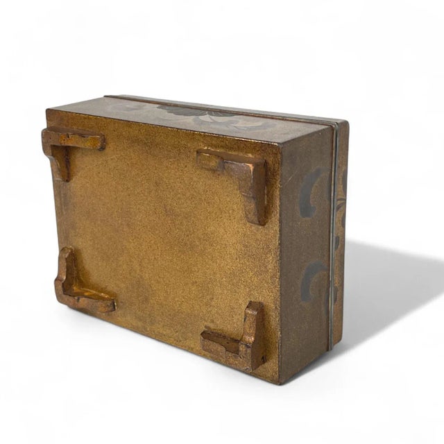 A Meiji Period Silver Mounted Lacquered Box For Sale - Image 9 of 9