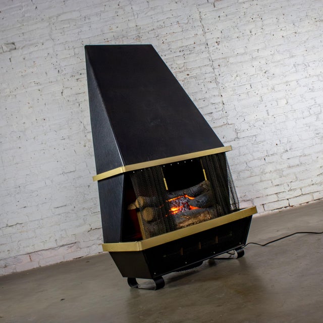 Mid to Late 20th Century MCM to Modern Electric Fireplace by Arvin Industries Freestanding or Wall Mounted For Sale - Image 4 of 18