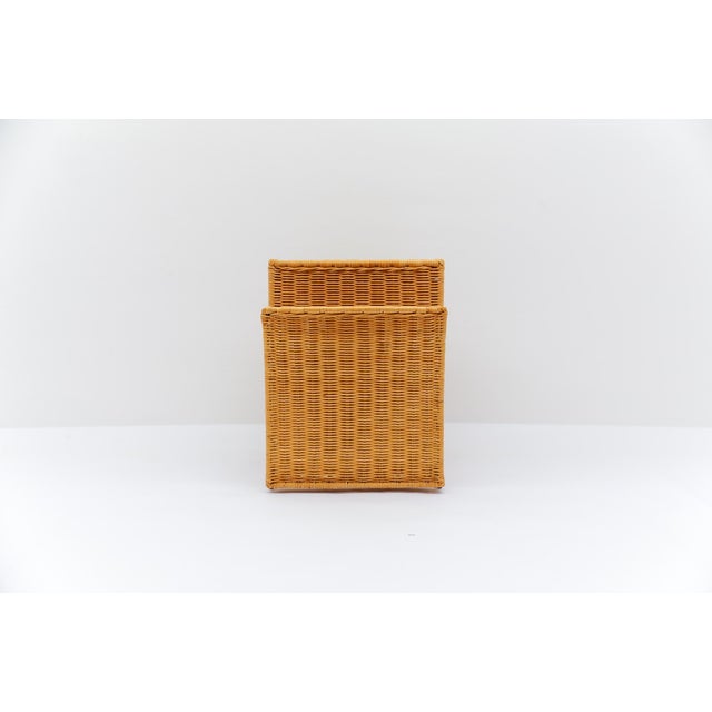 Italian Rattan Side Table and Magazine Rack, 1970s For Sale - Image 12 of 13